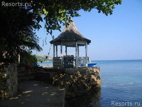 Round Hill Hotel & Villas 93